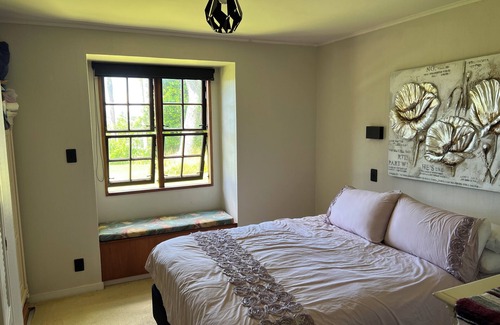 Tairua House | Surf Play and Stay