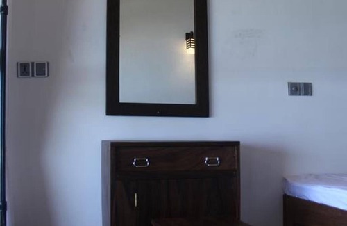 Matara Hotel | Surf Point - Beach Front Stay