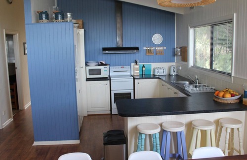 Inverloch House | Surf Shack - Family Break