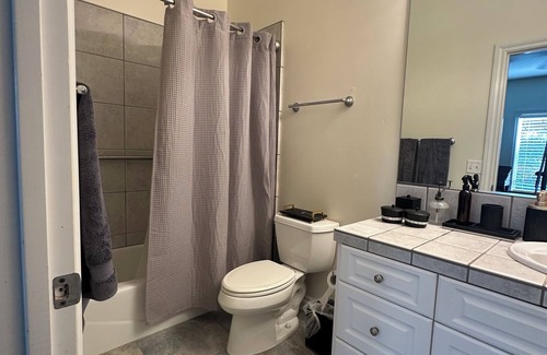 Fallbrook House | Surf, Wine, Vineyard, Beach Lovers