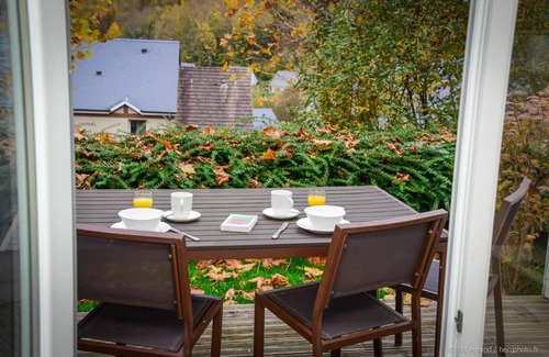 Danestal House | Surface area : about 50 m². Level 0 : Living room with bed-settee. Kitchen with coffee machine