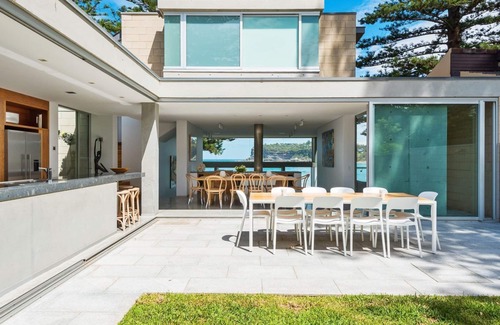 Avalon Beach House | SURFBREAK by Palm Beach Holiday Rentals