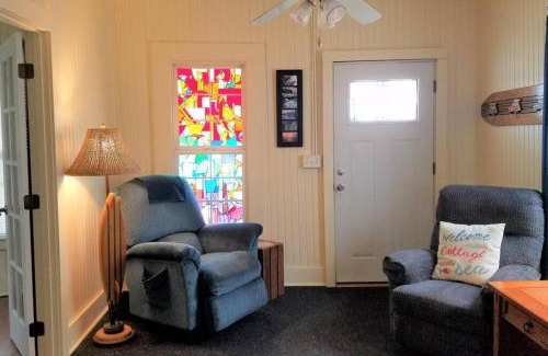 Long Beach House | Surfs Up