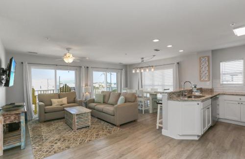 Mexico Beach Apartment | Surfside 15 - Beachtime by Pristine Properties Vacation Rentals