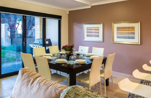 Yallingup House | Surfside 9 - In the Idyllic Yallingup Beach Scene