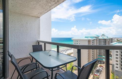 Avalon Beach Estates House | Surfside Resort #1406