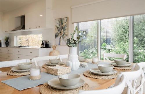 Inverloch House | Surfside Serenity Inverloch