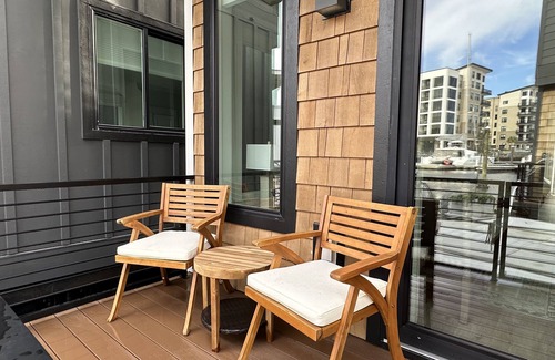 Downtown Wilmington Apartment | Surfside @ The Cove Riverwalk Villas
