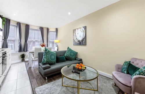 Evelyn Apartment | Surrey quays 2 Bed Flat Zone 2 Surrey Quays Free Parking