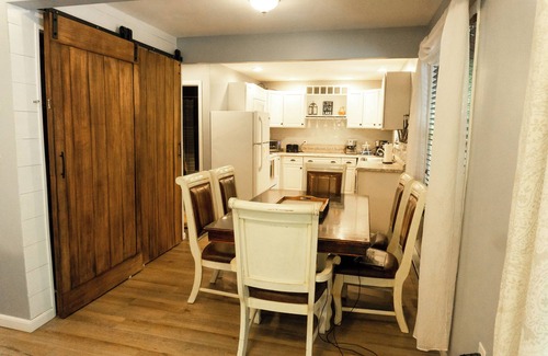Briar Crest Woods Cottage | Surrounded by nature! Private Lake, King Bed, Peaceful Deck & Game Room!