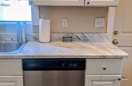Susanville House | Susanville's cutest cottage 3 beds 1 bath sleeps 5