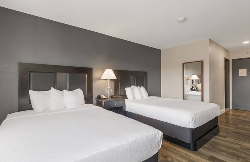 Yuba City Hotel | Sutter Inn