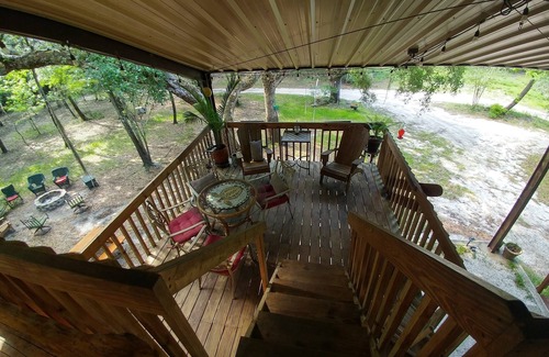 Branford Cabin | Suwannee River Cabin - 24 Private Wooded Acres- 500' Waterfront-Dock-Dogs ATV OK