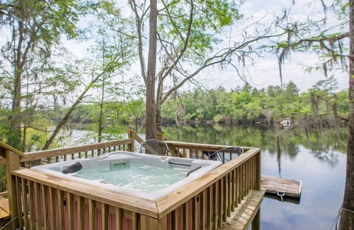 Bell House | Suwannee River Hideaway