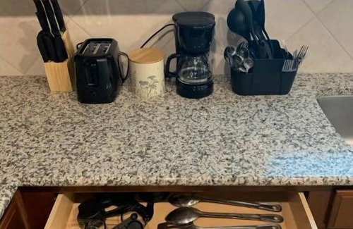 West San Antonio House | SV Guest House- winter getaway