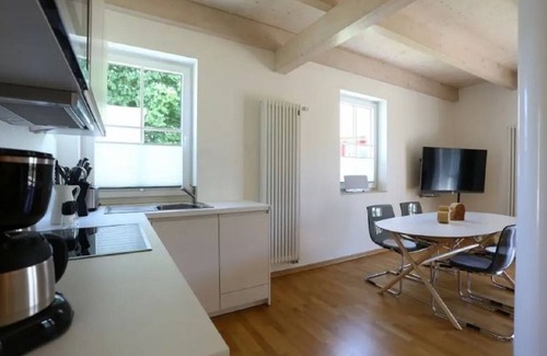 Lohme House | SVANTEVIT | Thatched semi-detached house