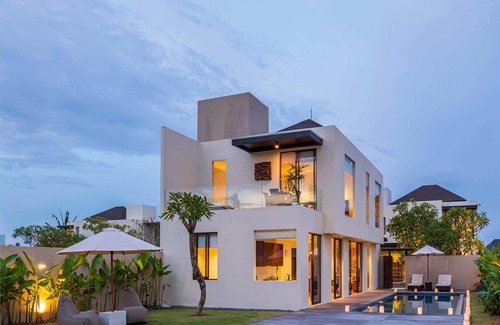 Ketewel Villa | Svarga Oceanview 3 Bedrooms Brand New Stylish Private Pool Villa, Lawn, Gazebo