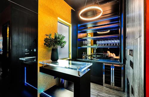 Hermosa Beach Hotel | SW Beach Hotel