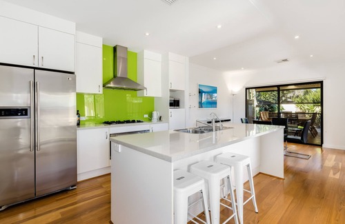 Henley Beach South House | Swainson on Lexington