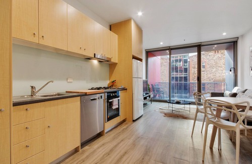Adelaide Central Business District Apartment | Swainson on Bent - 2.25