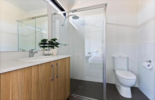 Port Adelaide House | Swainson on College