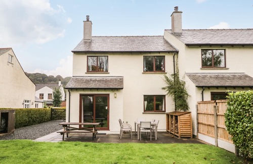 Torver Cottage | SWALLOWDALE, pet friendly, with open fire in Torver