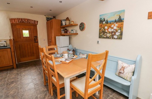 Pembroke Cottage | SWALLOWS COTTAGE, family friendly, luxury holiday cottage in Pembroke