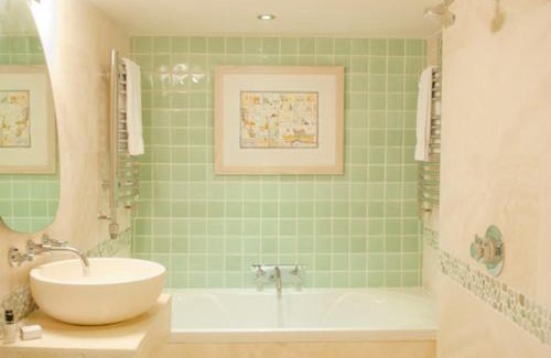 Beccles Hotel | Swan House