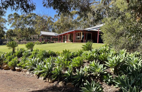 Brigadoon House | Swan Valley Retreat in beautiful Brigadoon