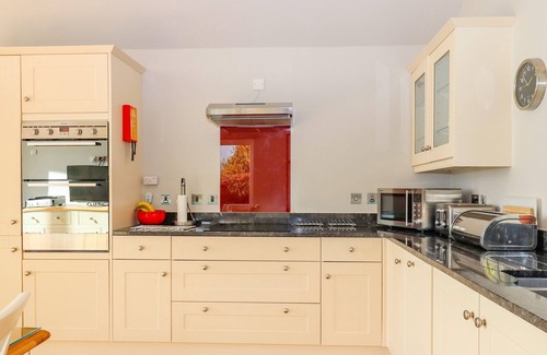 Eleighwater Cottage | SWANDOWN, 11 THE CYGNET, with pool in Cricket St. Thomas