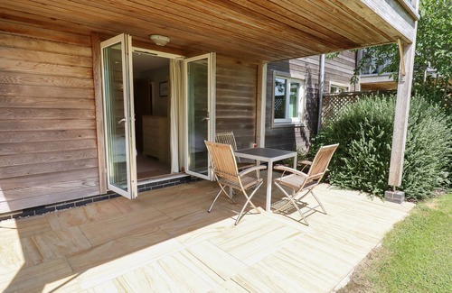 Eleighwater Cottage | SWANDOWN, 18 NETHERHAYE, pet friendly in Cricket St. Thomas