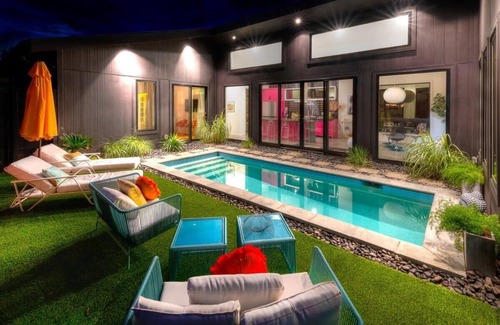 Shelby Hills House | Swanky Lux Home! Private Pool! 11 Beds