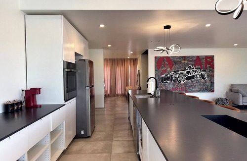 Desert Wind Villa | Swanky Scottsdale 3/2: Zen Garden, Glow Up Room, Speakeasy; Minutes to Kierland