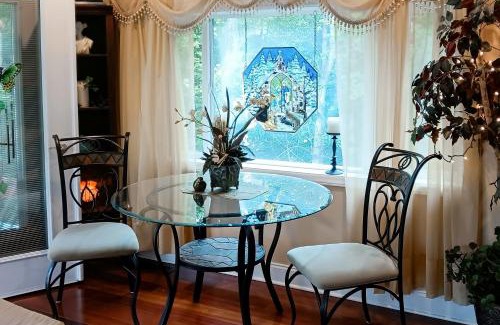 Swannanoa Apartment | Swannanoa Serenity Suites