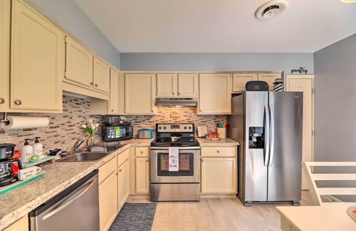 Swansboro House | Swansboro Coastal Home < 3 Mi to State Park!