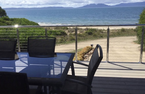 Swansea House | Swansea Beach House Ocean Front