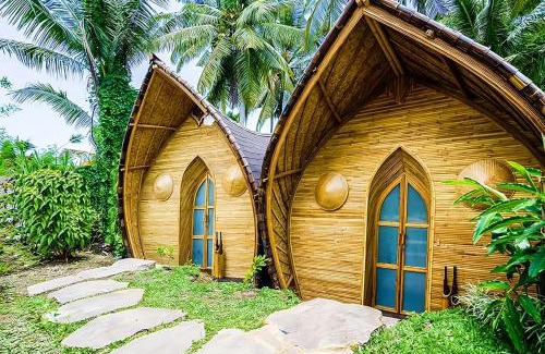 Singakerta Bed & Breakfast | Swarma Villas Eco Jungle Retreat