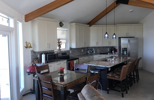 Bay Point House | Sweaping Waterfront Views, 10 Minutes From Key West