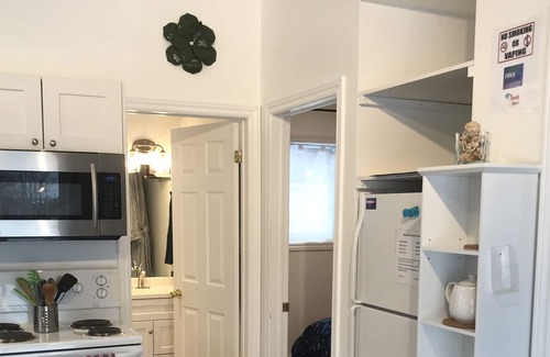 Wellington Cottage | Sweeping Lake View Cottage at Twin Birch in Prince Edward County