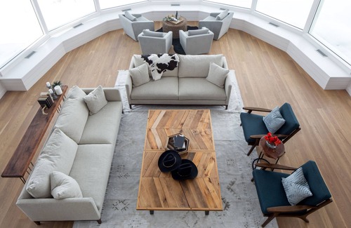 Jackson Hole House | Sweeping Teton views, modern renovation. Minutes from town & National Parks.