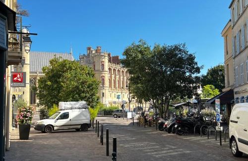Saint-Germain-en-Laye Apartment | Sweet Abreuvoir