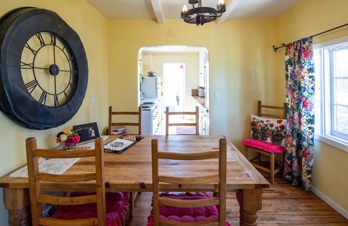 Lake Arrowhead House | SWEET BYGONE BEAUTY ~ Stunning Views ~ Walk to Village