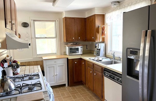 Brewster House | Sweet Cape Cod Cottage Close to Beaches, Cape League Baseball and Ice Cream