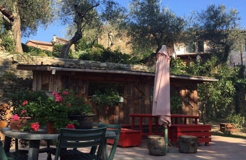 Testico House | SWEET CASELLE, widespread hospitality in Liguria of the west Alassio-Andora