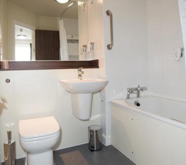 Dunfermline Hotel | Sweet Chestnut, Dunfermline by Marston's Inns