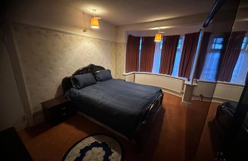 Waltham Forest Apartment | Sweet dream 1