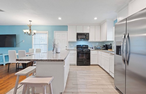 Southeast Houston House | Sweet Home II - 10 minutes to NRG stadium!