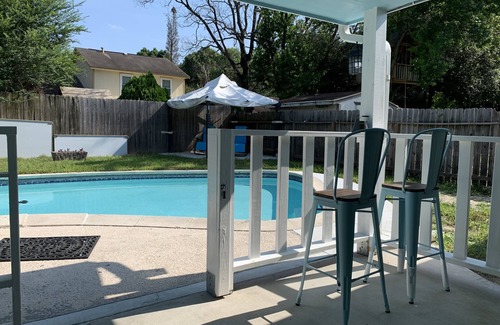 Houston House | Sweet Home III - For family in quiet neighborhood