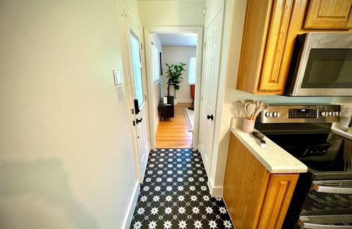 Knoxville House | Sweet Home Knoxville - 7 min. to UTK Stadium & Downtown