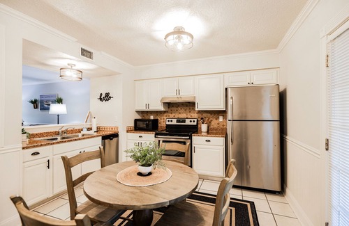 Butler Beach House | Sweet little retreat within a few minutes walk to the beach!